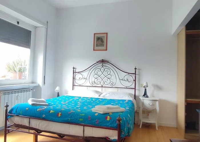 Monteverde - Stazione Trastevere Bright Loft Up To 5 Guests Apartment